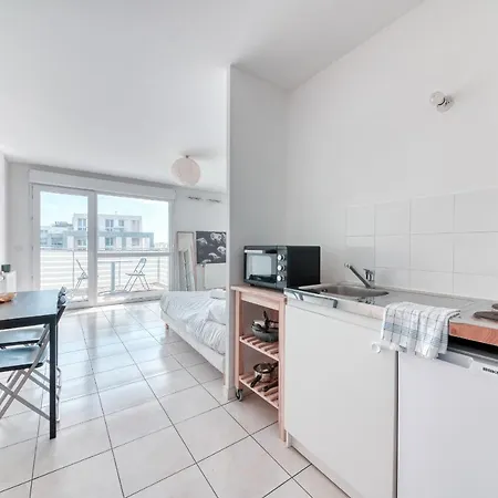 Guestready - Spacious Studio With Balcony In * Lyon